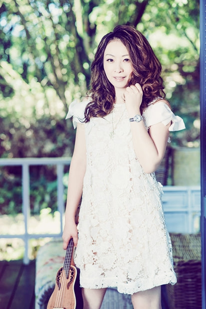 Cloudia Chi / 戚小戀