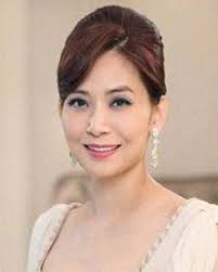 Cally Kwong / 鄺美雲