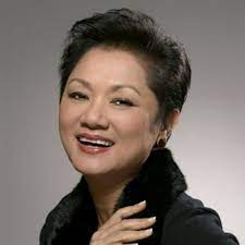 Francis Yip / 葉麗儀